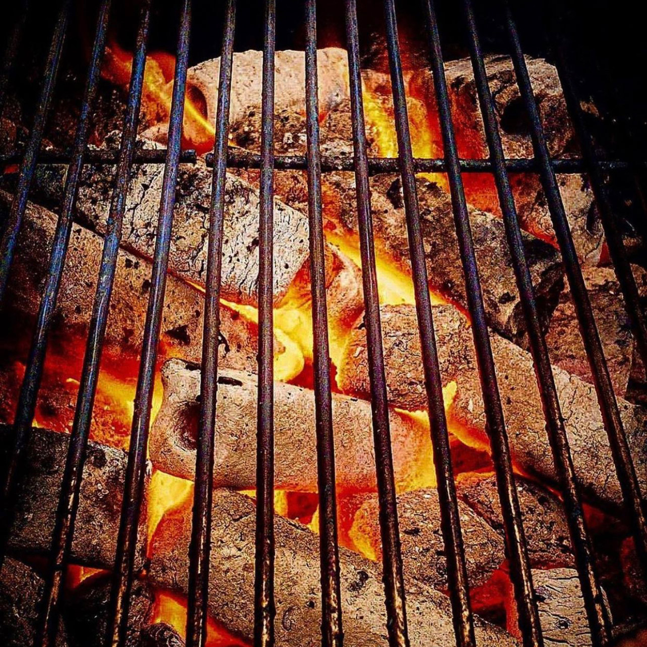 Premium StokeGrills Briquettes Pack, 10 Lbs Twin Bundle - Image 4